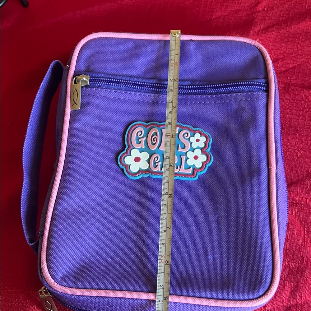 Bible Cover “God’s Girl” Purple Bag with Pink Edges - Picture 7 of 8